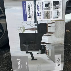 Full-motion TV wall mount 