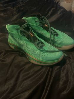 Mens sneakers, women’s sneakers and Sandler