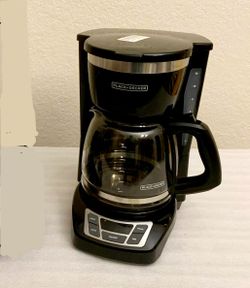 BLACK + DECKER Coffee Maker with Auto-Pause and Glass Carafe, 12 Cups, Black, New