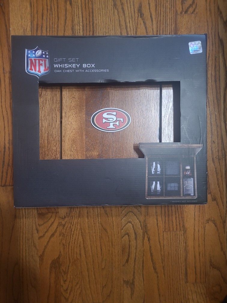 Brand New NFL Whiskey Box Gift Set San Francisco 49ers Set, Oak Wood
