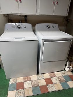 working washer / dryer set