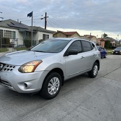 2014 Nissan Rogue