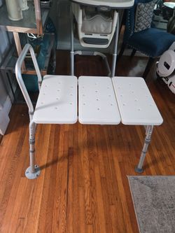 Shower bench
