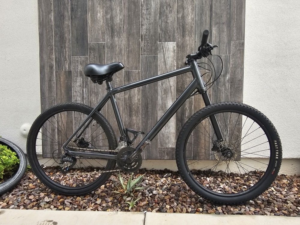 Cannondale Commuter 27.5 Inch Hybrid Bike