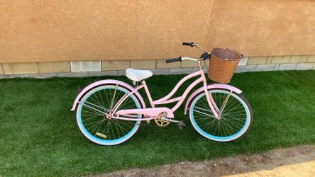 Women’s cruiser bicycle - $75