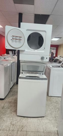Stack 24x74 " Washer Dryer whirlpool Electric 🎃🎃🎃🎈🎈