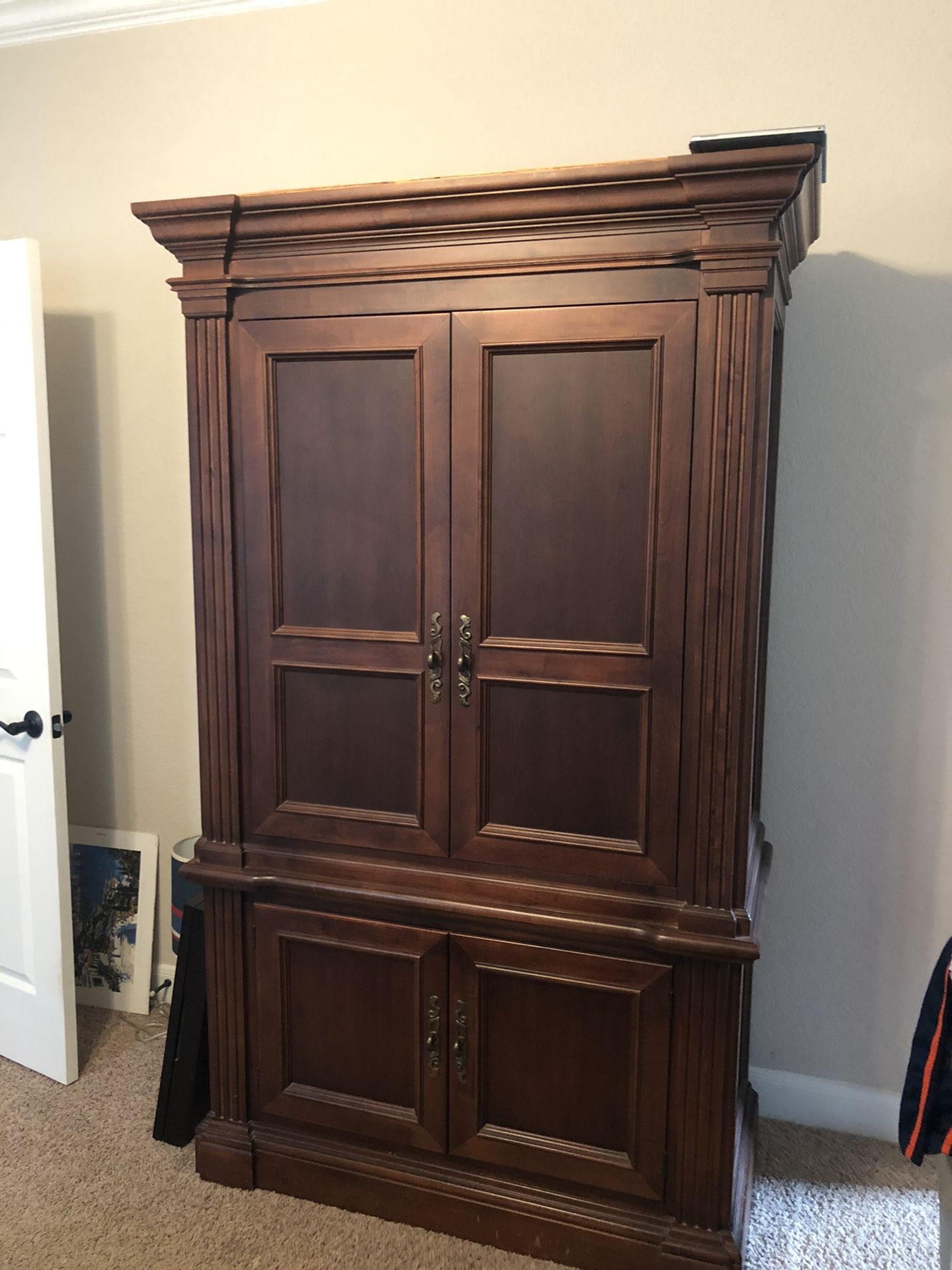 Armoire
