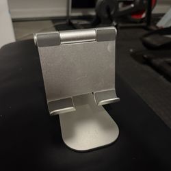 Metal iPad Stand
