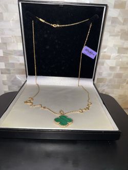 VAN CLEEF MOLACHITE Necklace ‼️