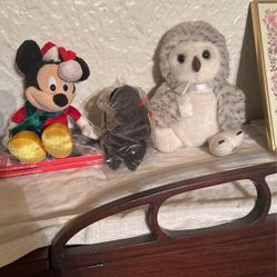 Plush Toys 