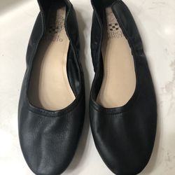 VINCE CAMUTO LEATHER FLATS SIZE 9.5