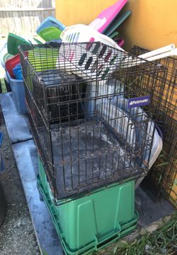 Small dog or cat pet cage $20