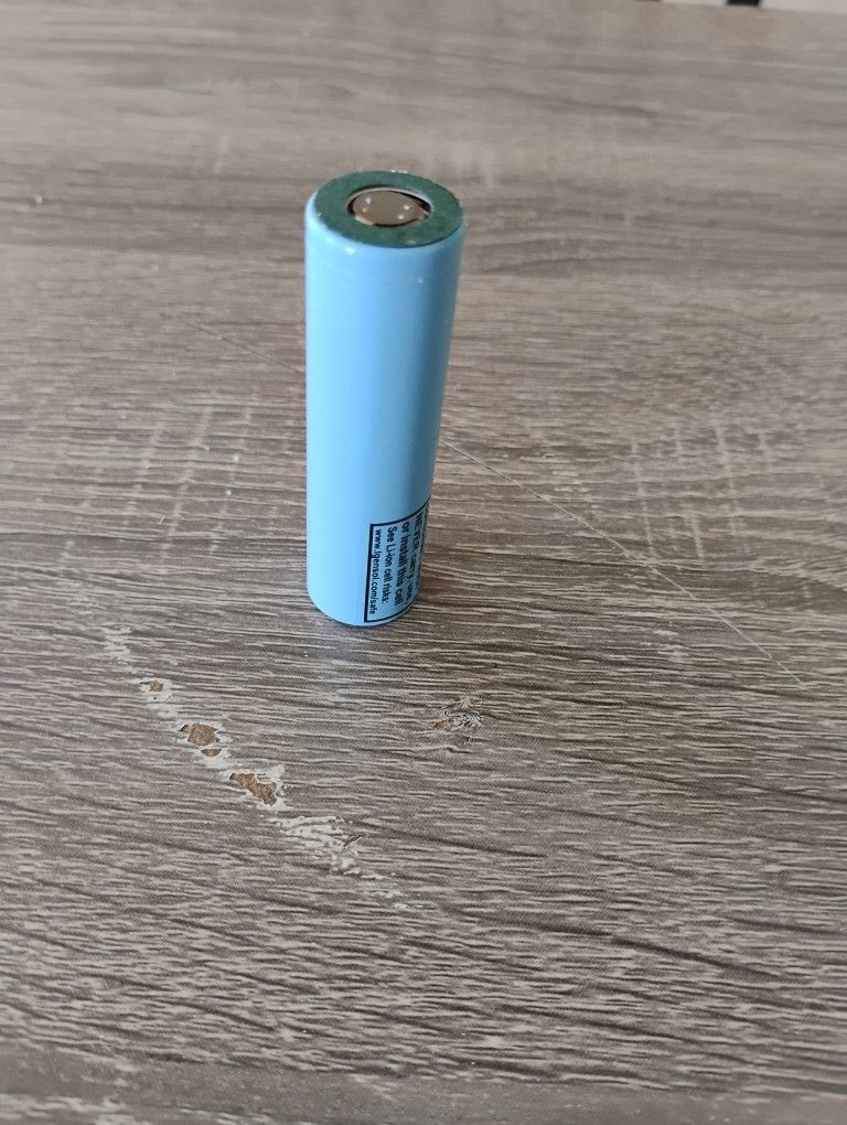 Order of 4 count ( 18650 Batteries )