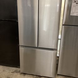 New Samsung refrigerator 30” wide/29” depth/67” height *finance available *