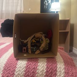 HAIR CLIPS / ACCESSORY / JEWELRY 