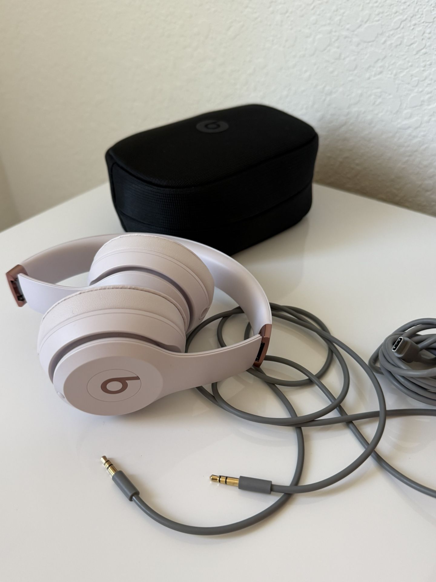 Beats Solo 4 On-Ear Headphones