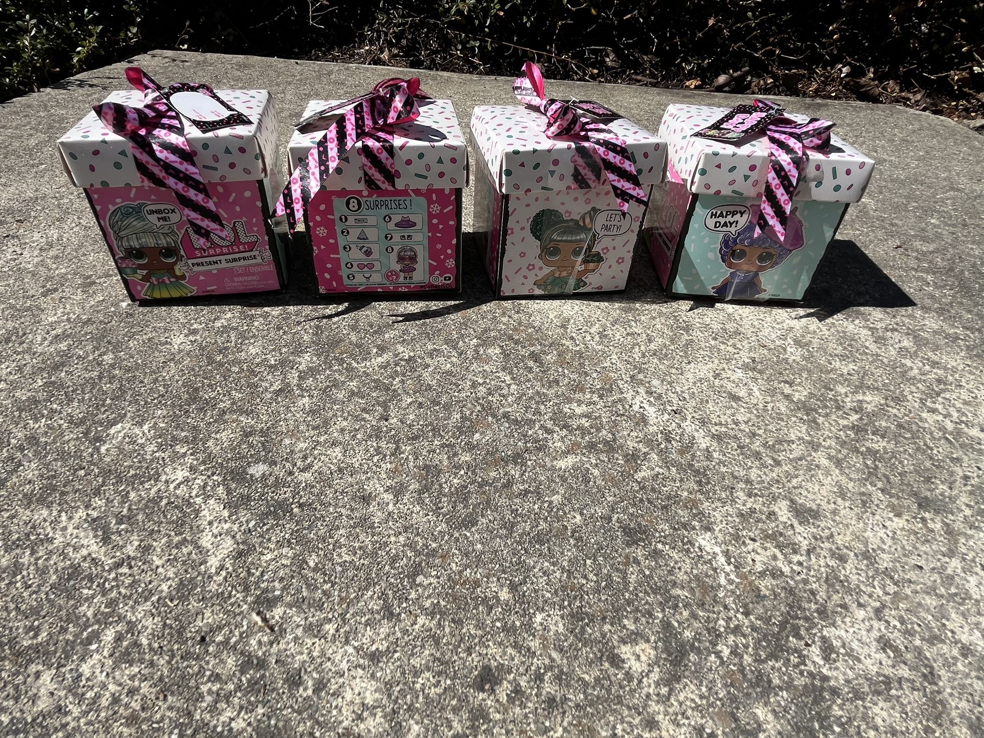 L.O.L. Surprise! Present Surprise Set Of 4