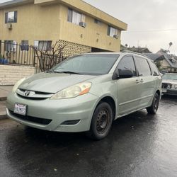 2006 Toyota Sienna