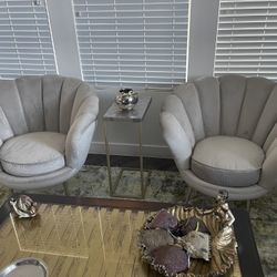 Brand New & Best Quality VEVET Chair