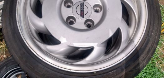 Chevy Corvette wheels