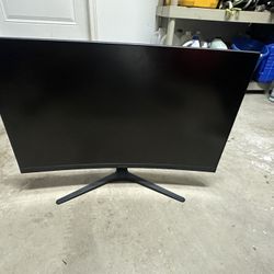 Crua 27” Curved Monitor Screen 