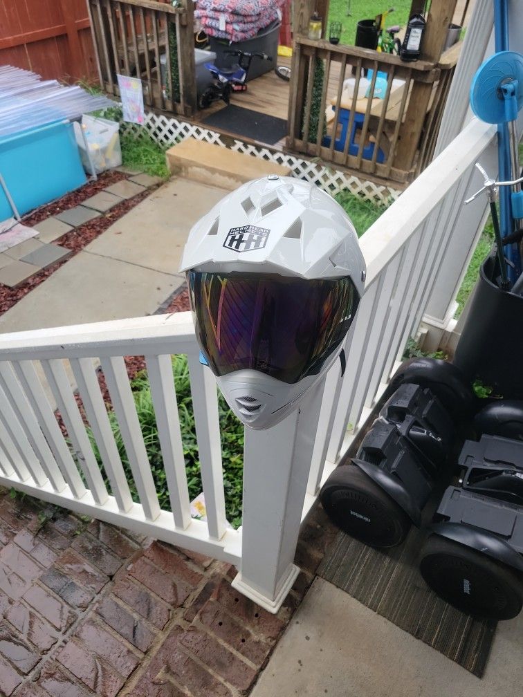 Dirt Bike Helmet ( Youth LG)