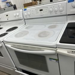 Frigidaire Stove White 