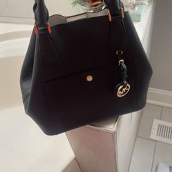 Mk Purse Good Condition 