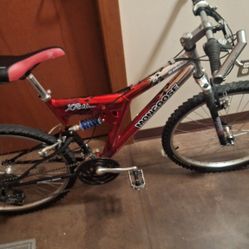 Mongoose X100 Mountain Bike 