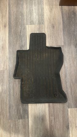 22 subaru crosstrek OEM all weather Mats