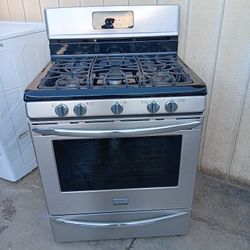 Estufa de gas marca FRIGIDAIRE GALLERY 