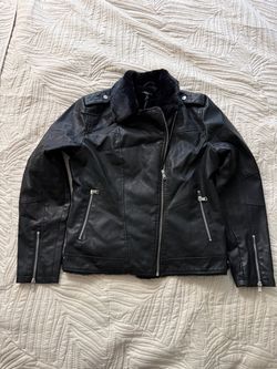 Baccini Women's Faux Leather Moto Biker Jacket Size L Black Faux Fur Lined