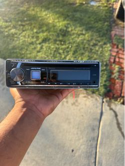 Alpine Car Stereo CDE-147BT