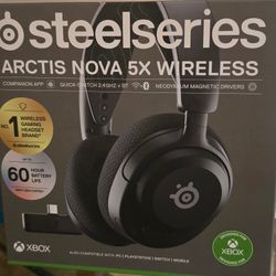 New in box Steelseries Arctis 5X wireless headset Xbox and PC