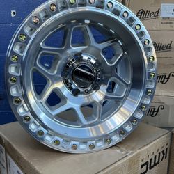 17” Km553 Gloss Silver Machine 5x5 For Jeep Wranglers