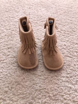 Infant brown boots