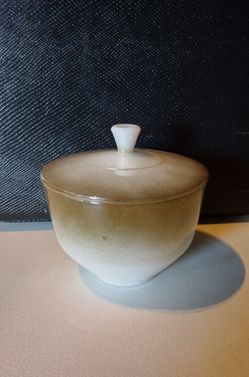 Federal Glass 1.5 Liter Bowl w/ Lid Thumbnail