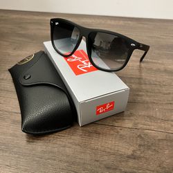 NEW RayBan Sunglasses with Original Ray Ban Packaging Box And Pouch RB4147 Boyfriend
