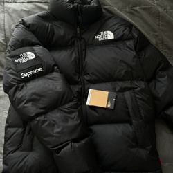 2024 Supreme The North Face Nuptse Jacket