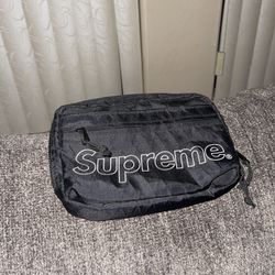 Supreme Shoulder Bag Fw18 