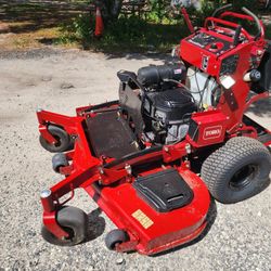 Toro Grand Stand Zero Turn 60 Inch Lawn Mower