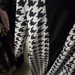 Modest Dresses 20 $ Only One Worn New.