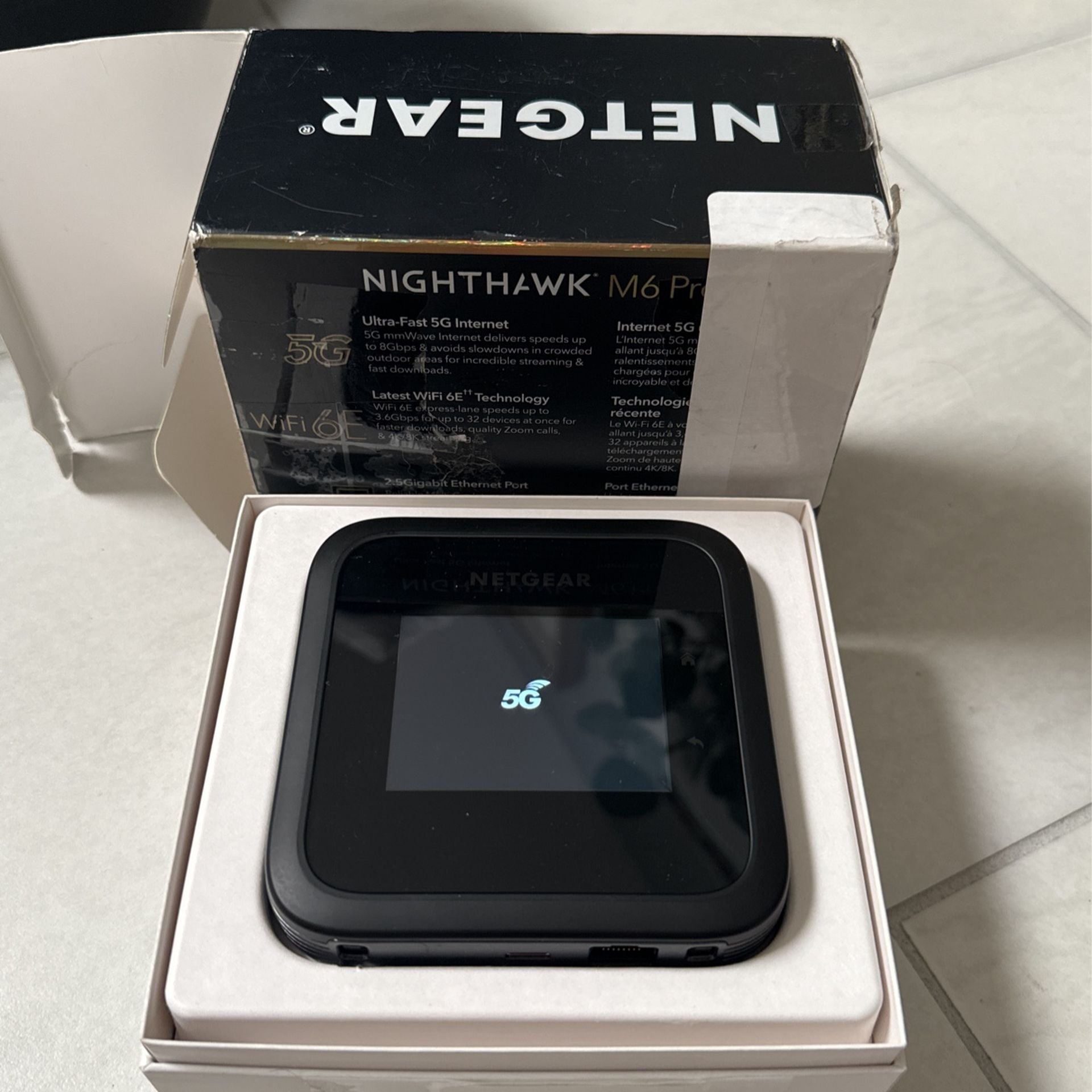 NIGHTHAWK M6 PRO Mobile Router - Wifi 6E