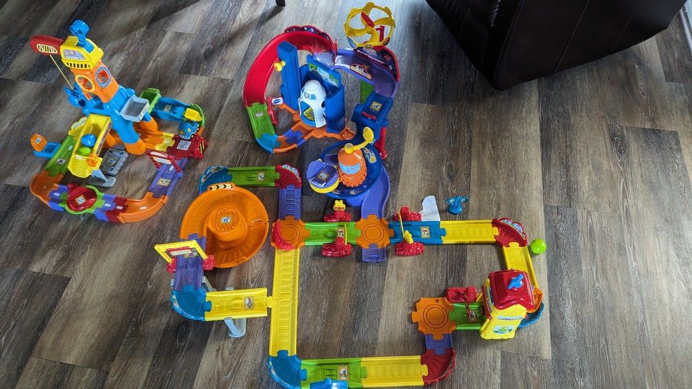 Vtech Car Track 3 Sets Plus Cars