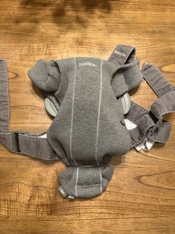 BABYBJORN Baby Carrier Mini
