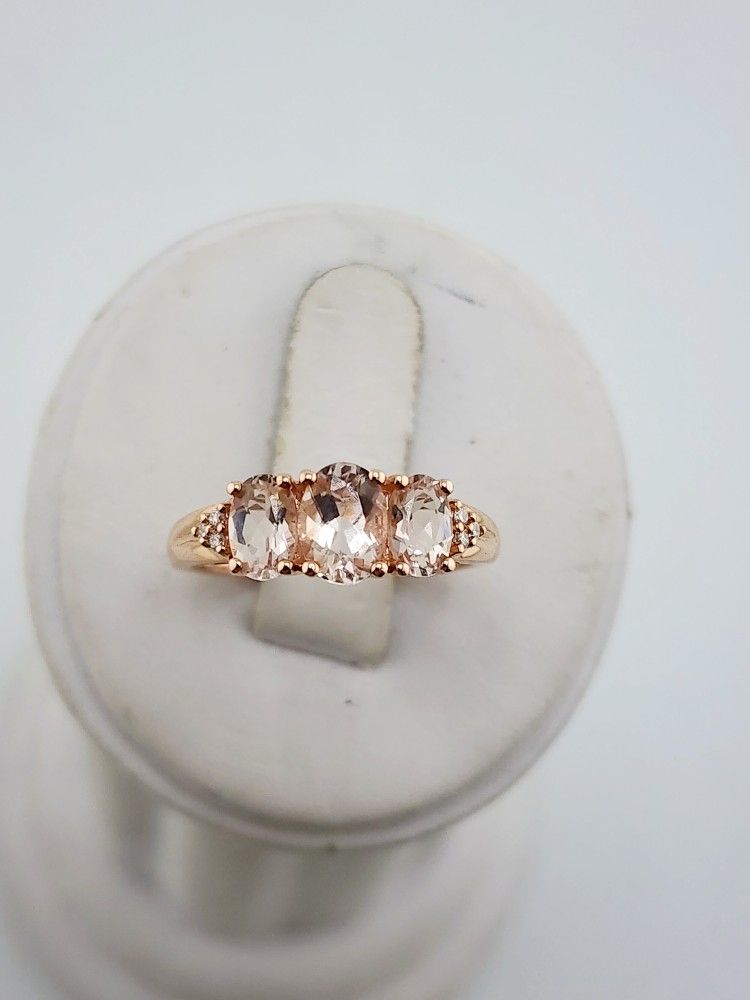 10k rose gold morganite & diamond ring