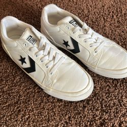Converse Boys Size 5 