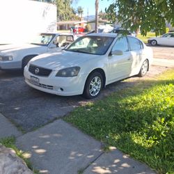 PARTING OUT ALTIMA NISSAN 06
