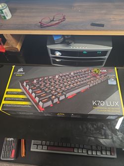 Corsair K70LUX Gaming keyboard