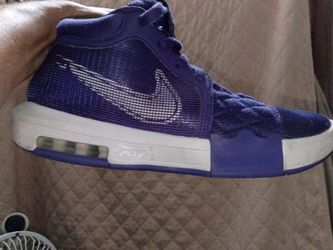 Lebrons Size 11